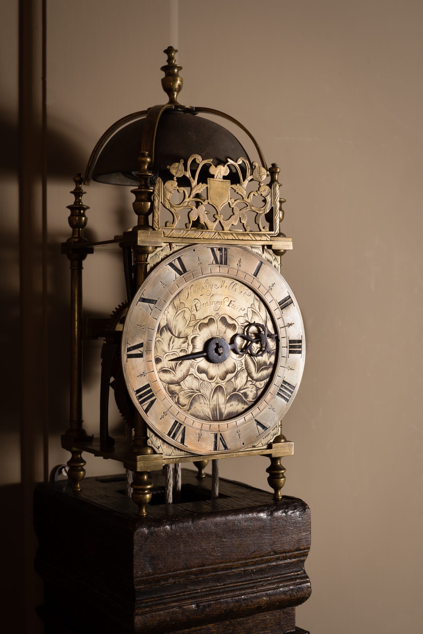 lantern clock