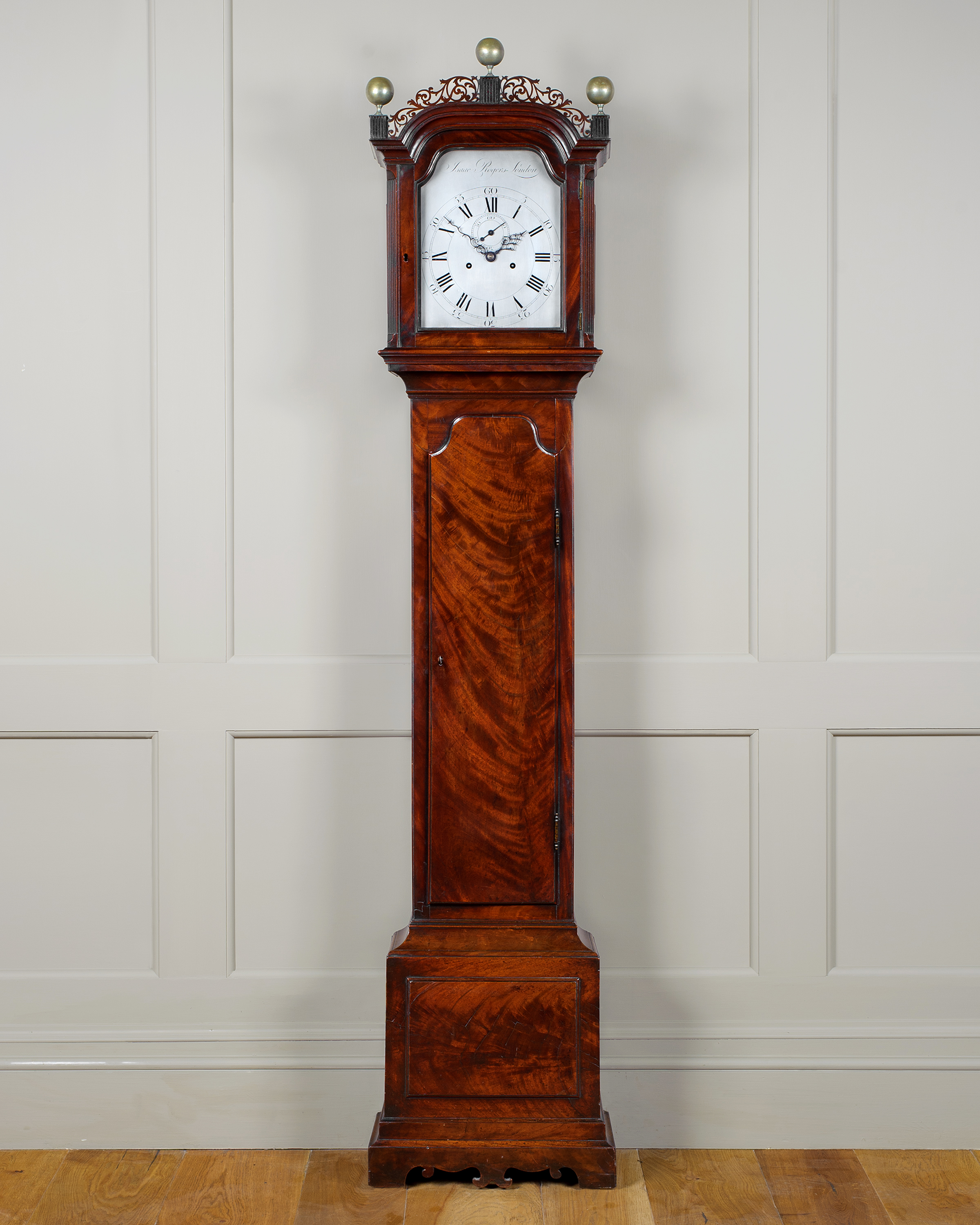 Isaac Rogers, London. Circa 1785 W.F.Bruce Antique Clocks Lewes